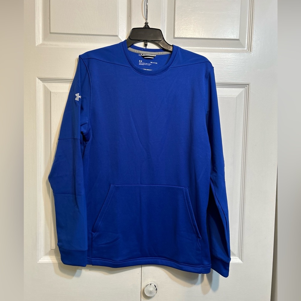 NWT Under Armour CTG Shirt Size S Small Loose Layering Crew Kangaroo Pocket Blue